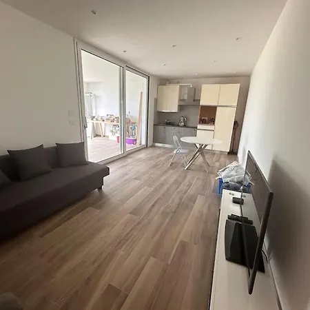 Garbisa Al Venedigs Lido