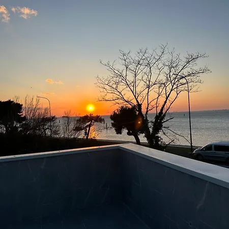 Garbisa Al * Venedigs Lido